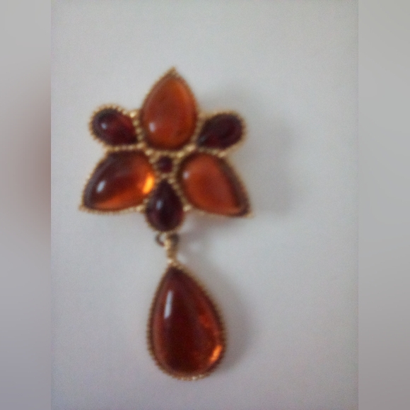 Avon Vintage Flower Pin Brooch - Picture 6 of 9
